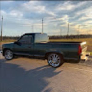 Meet your Posher, Justin